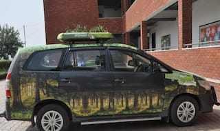 Can 'Green Gaddi' or Plants on Cars be a Solution to Delhi Pollution?