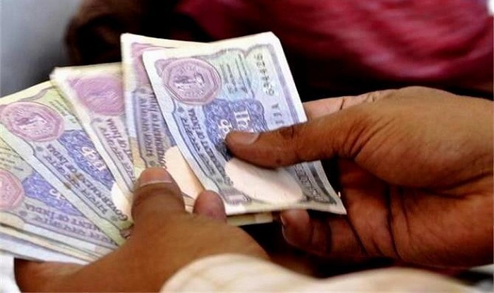 Indian Currency Latest News Videos And Photos On Indian Currency India Com News