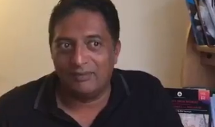 अब प्रकाश राज ने धर्म और नैतिकता के नाम पर आतंकित करने वालों पर प्रहार किया