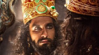 Ranveer Singh Surprises His Fans With A BTS Video To Show How He Transformed Into Alauddin Khilji Ranveer Singh Surprises His Fans With A BTS Video To Show How He Transformed Into Alauddin Khilji