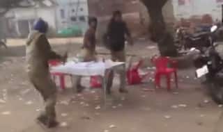 UP Civic Polls: Scuffle Breaks Out Over Names Missing in Voter List in Barabanki, Police Lathicharge Locals