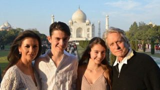 Michael Douglas And Catherine Zeta Jones Are in India Visiting The Taj Mahal (Pictures)