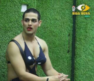 Bigg Boss 11 December 13 2017 Full Episode LIVE Update: Akash Dadlani Strips While Being Dressed As A Woman And Bares It All