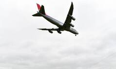 Man Holds Air China Flight Attendant Hostage With Fountain Pen, Forces Plane to Divert