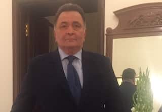 'Muft Ki Daaru!' Rishi Kapoor Asks Journalists To Leave Raj Kapoor's Book Launch