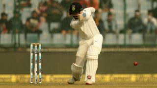 India vs South Africa Second Test Day 2: Virat Kohli Wages Lone Battle to Keep India Afloat