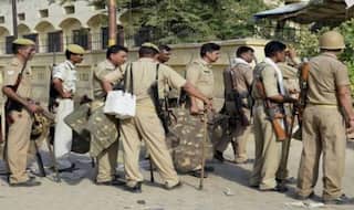 गाजियाबाद: 4 नाबालिगों पर मंदिर में तोड़फोड़ का आरोप, हंगामे के बाद मुकदमा दर्ज