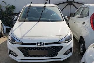 Hyundai Elite i20 Facelift to Launch at Auto Expo 2018