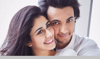 Loveratri First Look : Ayush Sharma And Warina Hussain Look All Set To Give Us Couple Goals With Their Debut Film