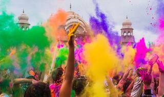 Holi की शाम मिलेगा करियर में सफलता का वरदान, करें यह आसान सा उपाय