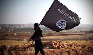 US-backed Forces Storm IS-held Village in East Syria