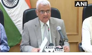 चुनाव आयोग ने कहा- EVM को बलि का बकरा न बनाएं, बैलेट पेपर से चुनाव का सवाल ही नहीं