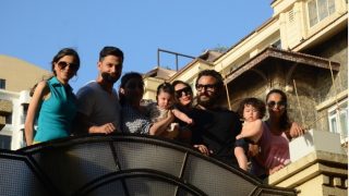 Taimur Ali Khan And Inaaya Naumi Kemmu Soak Up Some Sun With Kareena Kapoor Khan, Saif, Soha, Kunal Kemmu And Amrita Arora For Company (PICS) Taimur Ali Khan And Inaaya Naumi Kemmu Soak Up Some Sun With Kareena Kapoor Khan, Saif, Soha, Kunal Kemmu And Amrita Arora For Company (PICS)