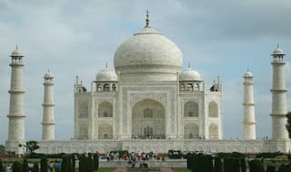 SC Seeks Steps to be Taken For Preservation of Taj Mahal