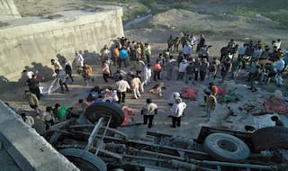 गुजरात: भावनगर दुर्घटना में मृतकों की संख्या 32 पहुंची