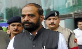 Minister Ahir to Visit Naxal Attack Site in Maharashtra's Gadchiroli