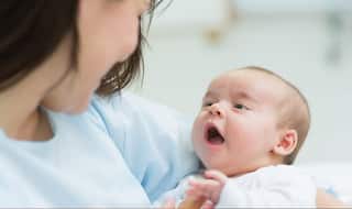 Mother’s Day 2018: जानें दुनिया में कैसे मनाया जाता है मां का ये खास दिन...