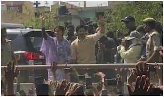 Sui Dhaga: Anushka Sharma, Varun Dhawan Warmly Welcomed By Fans In Delhi - See Pic