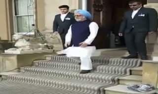 The Accidental Prime Minister के सेट से वायरल हुआ अनुपम खेर का ये वीडियो