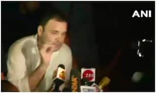 कठुआ-उन्नाव गैंगरेप: राहुल का इंडिया गेट पर कैंडल मार्च, उमड़ी भारी भीड़, प्रियंका के साथ धक्कामुक्की