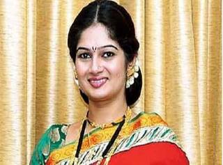 Resham Tipnis Just Revealed The Number Of Cats She Owns And Not Just Usha Nadkarni, We All Are Mighty Surprised