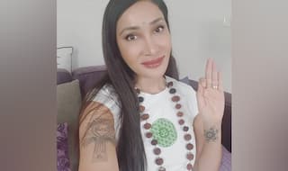 सोफिया हयात की न्यूड पोस्ट पर मचा बवाल, पुलिस तक पहुंचा मामला, एक्ट्रेस ने दी ये सफाई