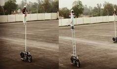 BSF's 'Janbaaz' Create World Record by Riding Motorcycle For Over 10 Hours While Standing on Pole