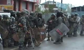 Kulgam Encounter: Jawan Martyred; 2 Civilians Killed as Anti-Operation Protesters Pelt Stones