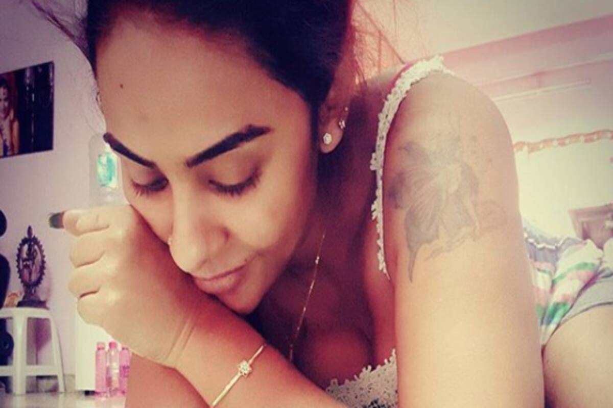 Telugu Actress Sri Reddy, Who Went Topless, Has Instagram Account ...