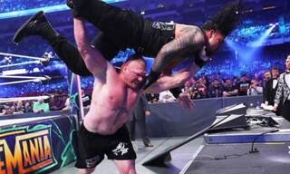 Brock Lesnar Leaves Roman Reigns Battered and Bloody after Retaining the Universal Title (Video)