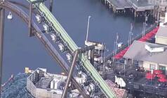 Roller Coaster in Japan Stops Mid-ride; Over 60 Passengers Hang Upside Down For 2 Hours