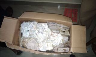 Congress Candidate, 13 Others Booked in Connection With Seizure of Voter IDs From Bengaluru Flat