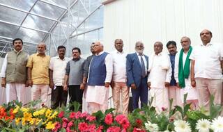 Karnataka CM Kumaraswamy Retains 11 Portfolios Including Finance; Dy CM Parameshwara Gets Home
