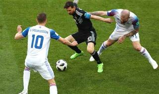 FIFA WorldCup: आइसलैंड ने अर्जेंटीना को 1-1 की बराबरी पर रोका, पेनाल्टी गोल नहीं दाग पाए मेसी