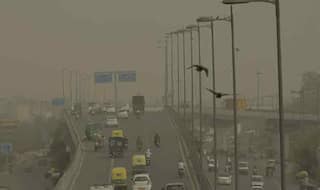 Air Quality in Delhi Deteriorates to 'Very Poor Quality'; AQI Recorded at 293