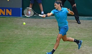 Federer Suffering From Hand Injury, Swiss Plays Down Concerns