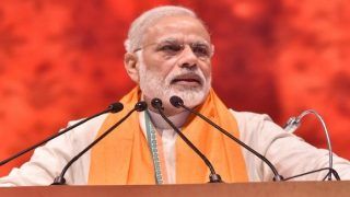 PM Narendra Modi Says Reservation is Here to Stay, Attacks Mamata Banerjee Over 'Civil War' Remark on NRC, Claims Mahagathbandhan is About Dynasties, Not Development