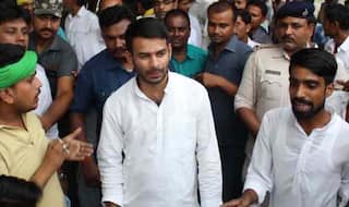 Bihar Election Results 2020: तेजप्रताप 2500 वोटों से आगे, हसनपुर में JDU दे रही कड़ी टक्कर