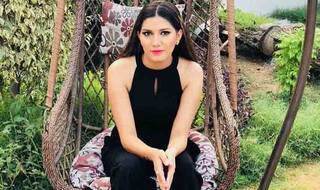 फिर हॉट अवतार में नजर आईं सपना चौधरी, देखें उनका बेहद बोल्ड अंदाज