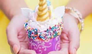 Planning To Visit Disney World? Glitter Unicorn Cupcake is a Must Have