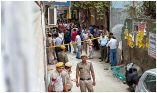 बुराड़ी केस: परिवार ने गढ़ी जा रही कहानियों को किया खारिज, बताया झूठा