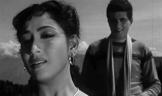 Manoj Kumar Birthday: बुरे वक्त में अमिताभ बच्चन को 'भारत कुमार' ने दिया था सहारा, अंडे को लेकर माला सिन्हा से हुई थी लड़ाई