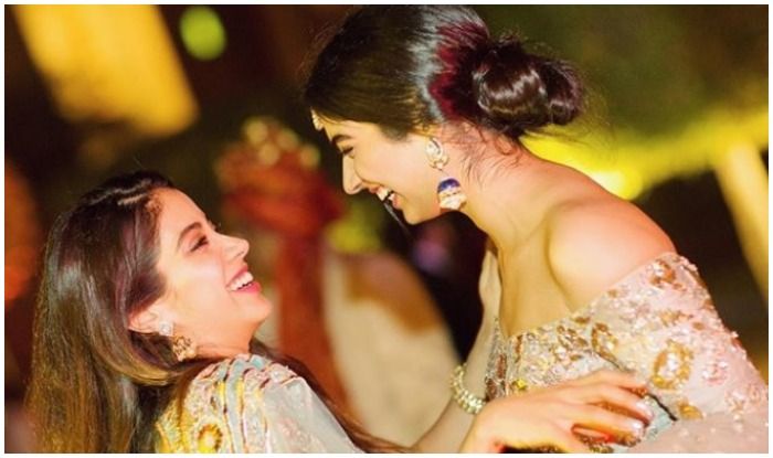 Khushi Kapoor, Janhvi Kapoor