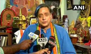 शशि थरूर ने पूर्व राज्यपाल कुम्मनम राजशेखरन को हराया, एक लाख वोट से दी शिकस्त