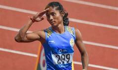 एशियन गेम्स 2018: भारत को झटका, 200 मीटर रेस में हिमा दास डिसक्वालीफाई होकर बाहर