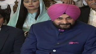Pak Army Chief Wants Peace, Our Government Must Take a Step Ahead: Navjot Singh Sidhu