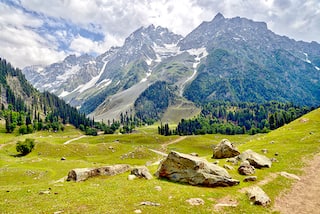Sonmarg Photos That'll Start Your New Year 2018 On a Beautiful Note!