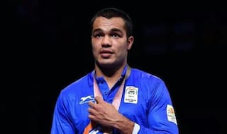 Asian Games 2018: Boxer Amit Battles Hard to Reach Final, Injured Vikas Settles For Bronze