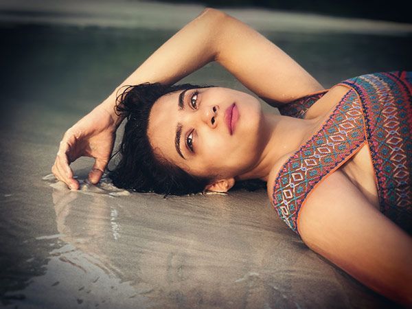 Surveen Chawla Shares Casting Couch Experience Says Directors