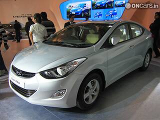 Hyundai Elantra drives into India this festive season